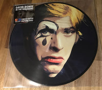 
              David Bowie In The Beginning (Limited Edition, Picture Disc) - Vinyl
            