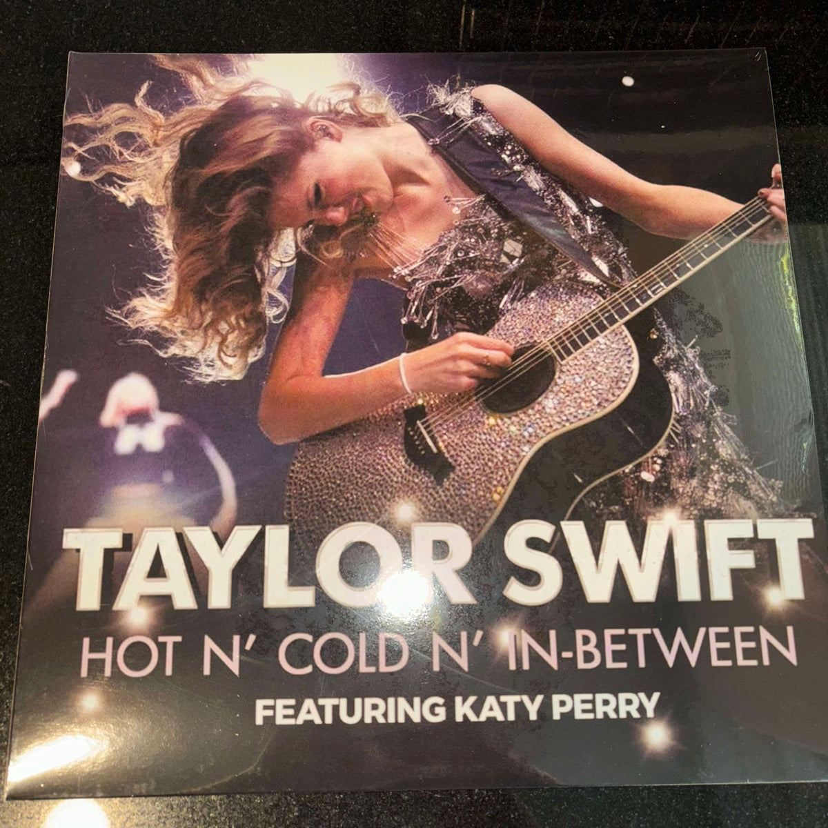 Taylor Swift -Hot n Cold n In Between (Featuring Katy Perry) 3LP ...